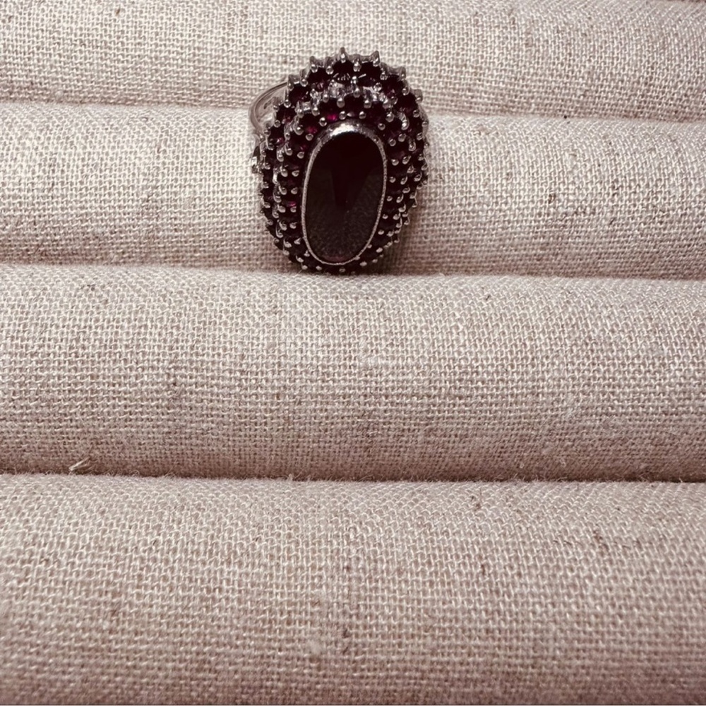 Prague | Ring | Garnet Ring in Sterling Silver - Picture 4 of 10